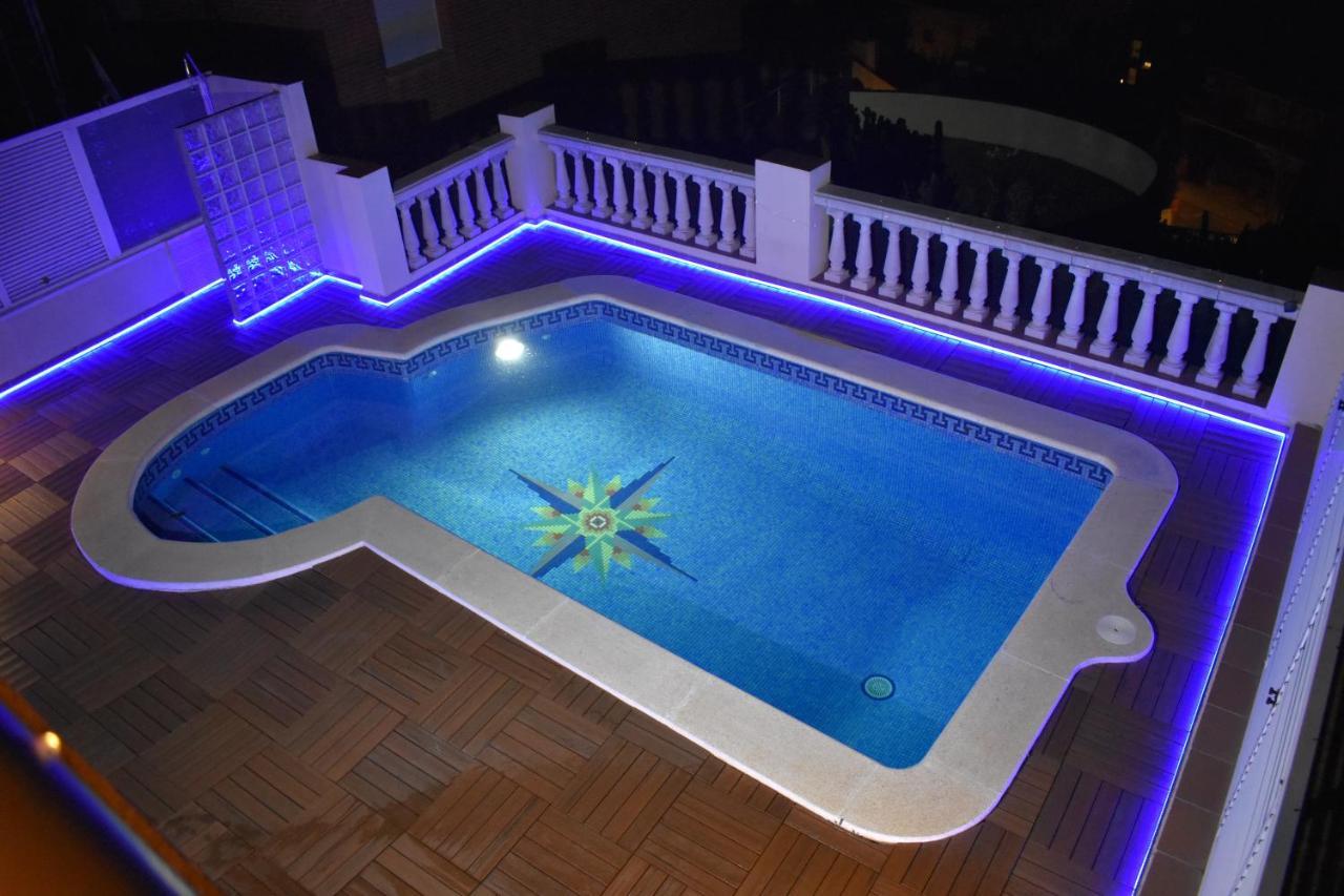 Beach House. Casa Con Piscina Privada Calafell Εξωτερικό φωτογραφία